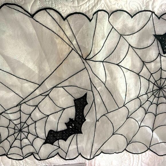 Halloween Decor  - Picture 5 of 5